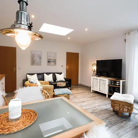 Holiday home Ferienhaus-tintenfisch